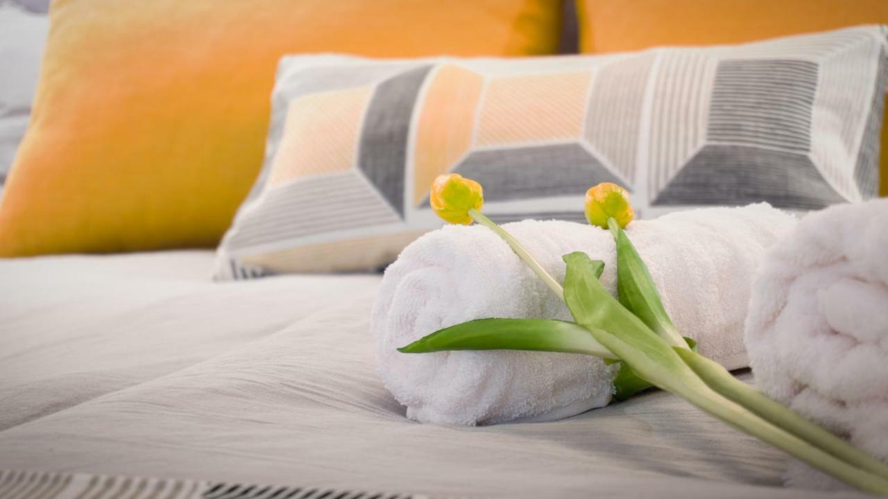 Luxury Studio 24 Győr Exteriör bild