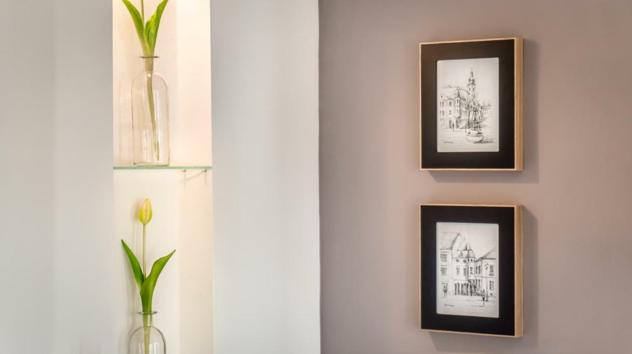 Luxury Studio 24 Győr Exteriör bild