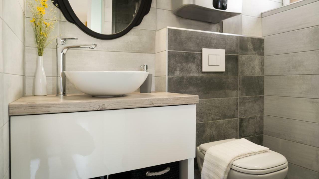 Luxury Studio 24 Győr Exteriör bild