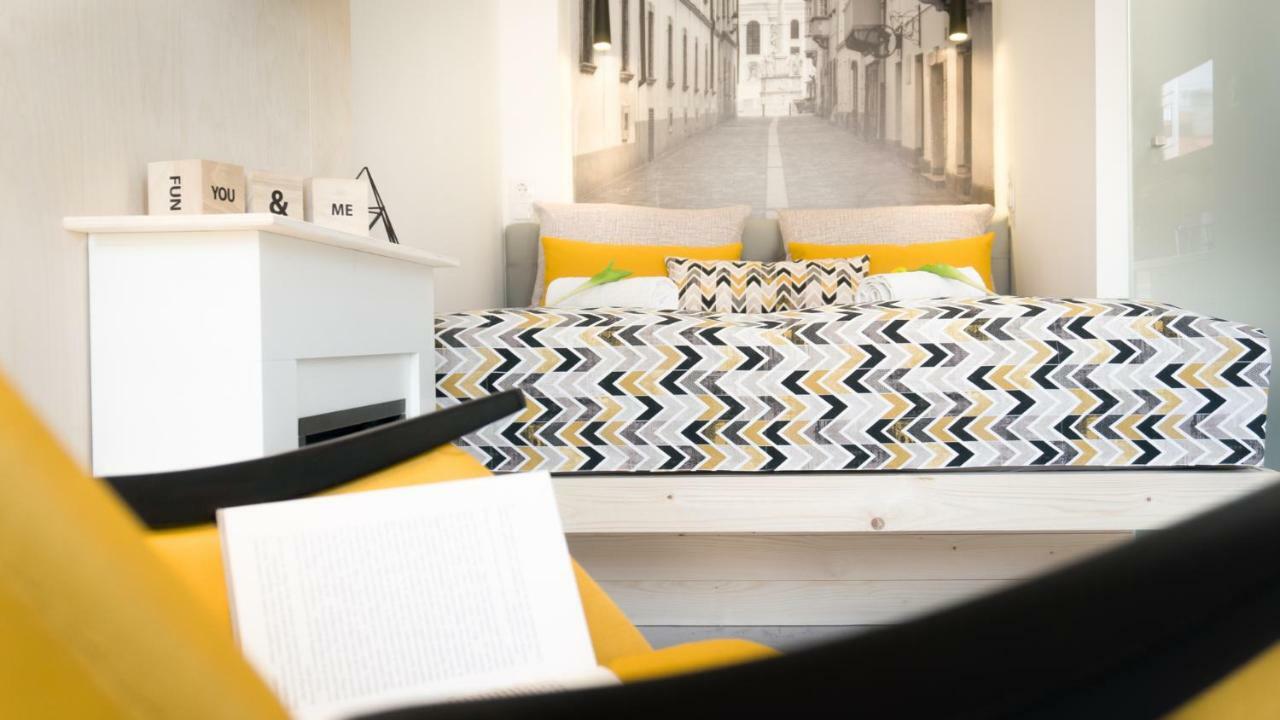 Luxury Studio 24 Győr Exteriör bild